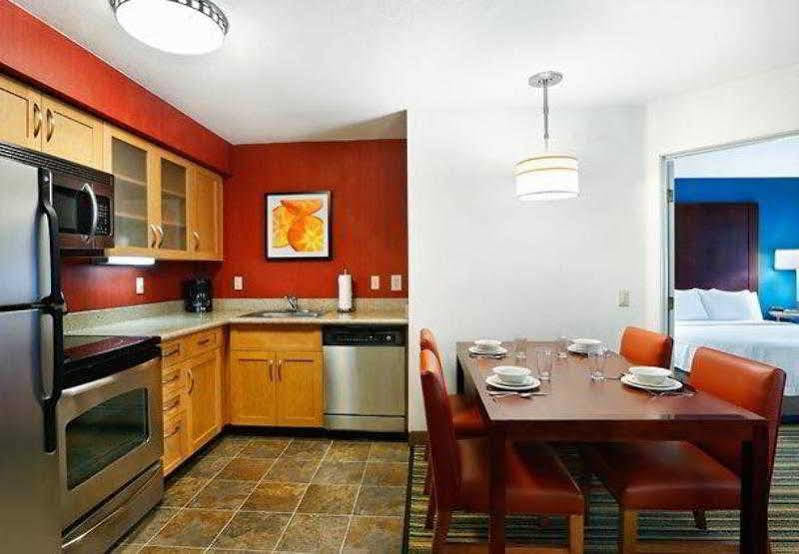 Residence Inn Phoenix Esterno foto